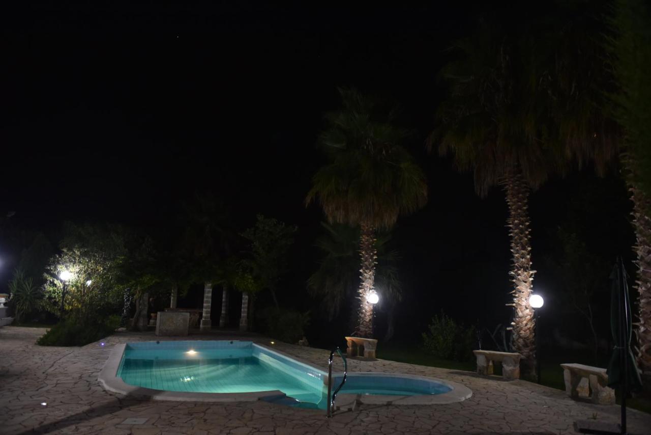 Castiglione d'Otranto Villa Vinne Cirase מראה חיצוני תמונה